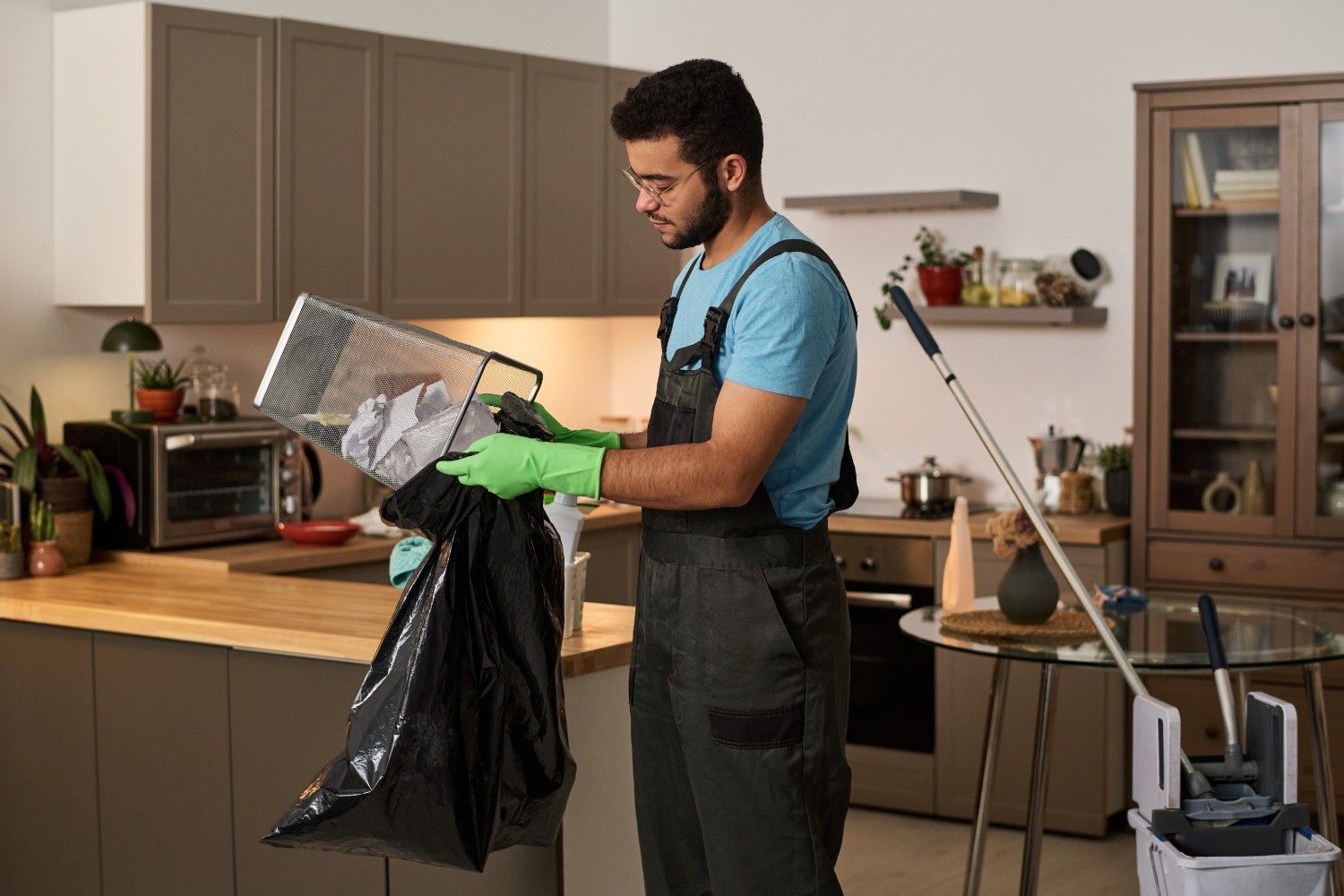 man-throwing-rubbish-trash-bag1